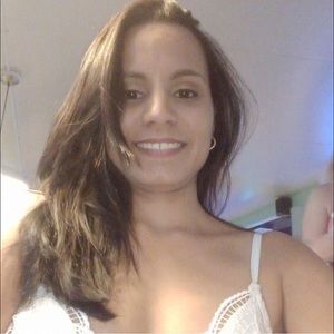 Meet your Posher, Ana consuelo